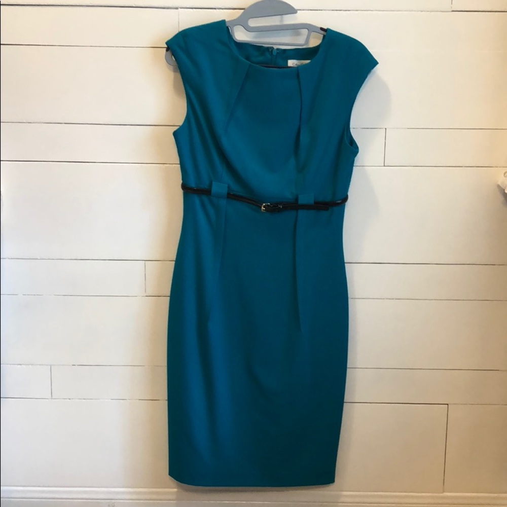 Calvin Klein Pencil Dress size 2 Teal color